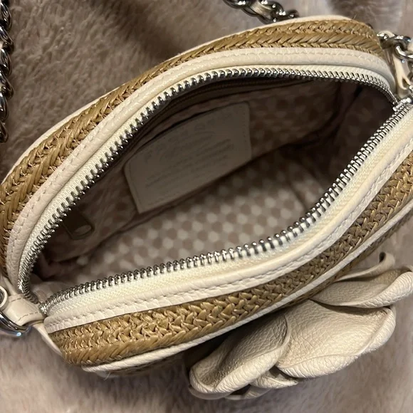 BRIGHTON Rosie Straw Camera Bag - Picture 12 of 17